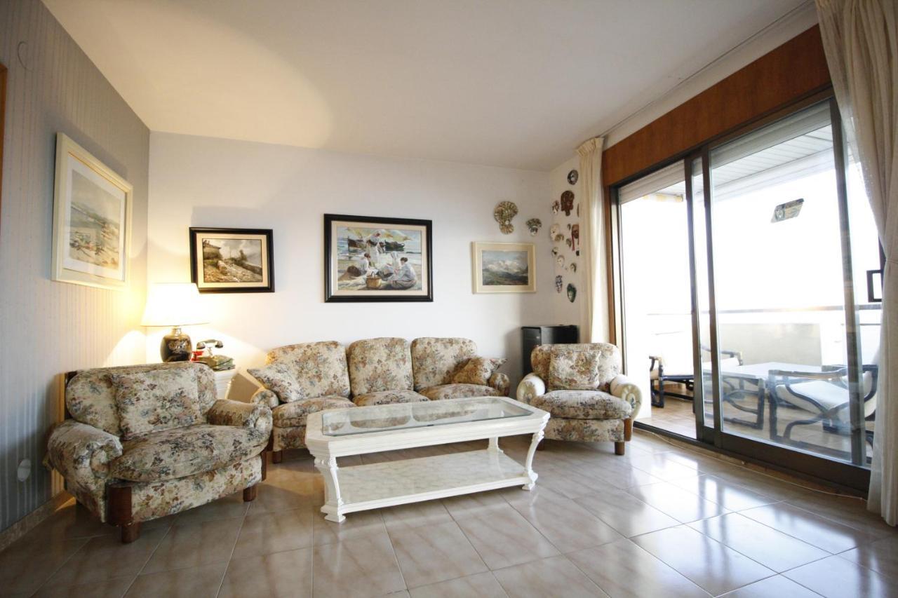 Apartamento Para 8 Sobre El Mar Apartment Salou Ngoại thất bức ảnh