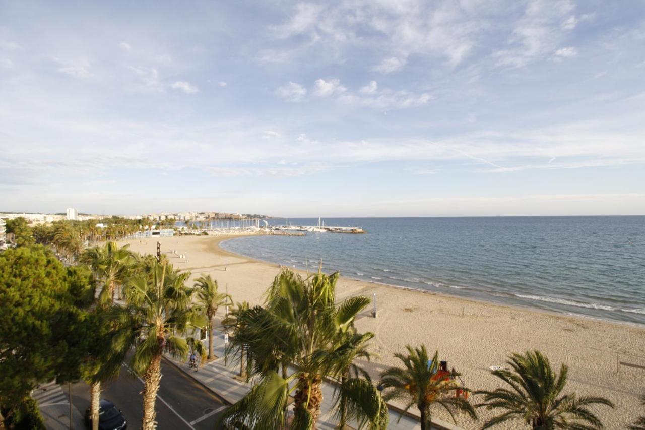 Apartamento Para 8 Sobre El Mar Apartment Salou Ngoại thất bức ảnh